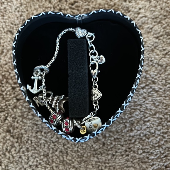 Brighton charm Friendship Paris bracelet - Picture 2 of 4